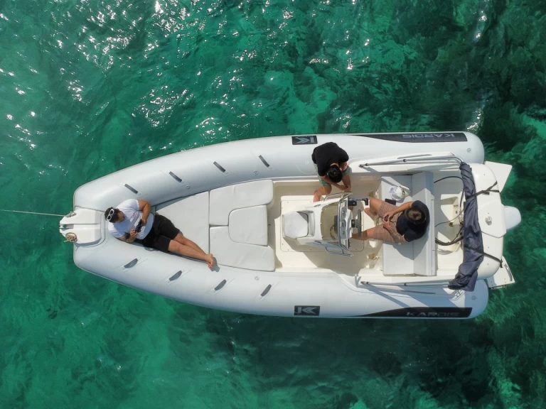 Wynajmij Łódż półsztywna z lub bez skippera Kardis w Porto Rotondo