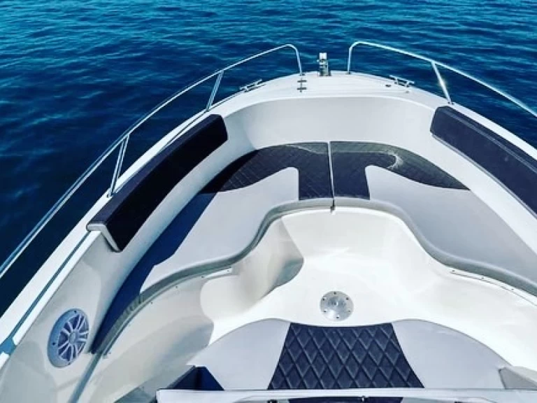 Wynajem łodzi Atlantic open 670 w Trogir na SamBoat 