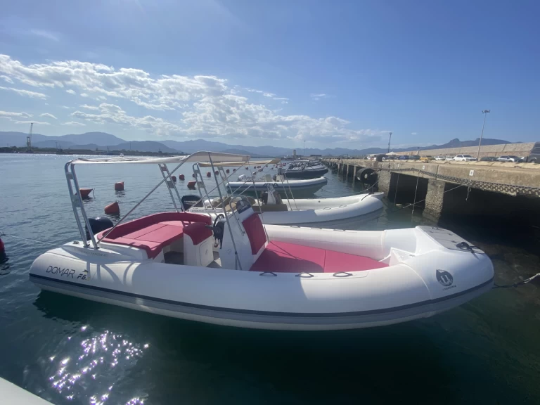 Wynajem łodzi Arbatax tanio Domar F6.5