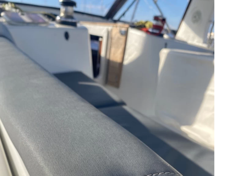 Wynajem Żaglowiec w Sitges - Bénéteau Oceanis 500