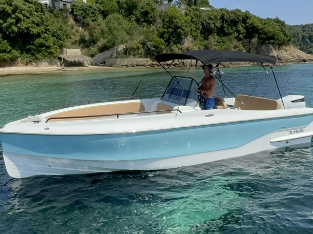 Wynajmij Motorówka z lub bez skippera Karel odussea w Kolios