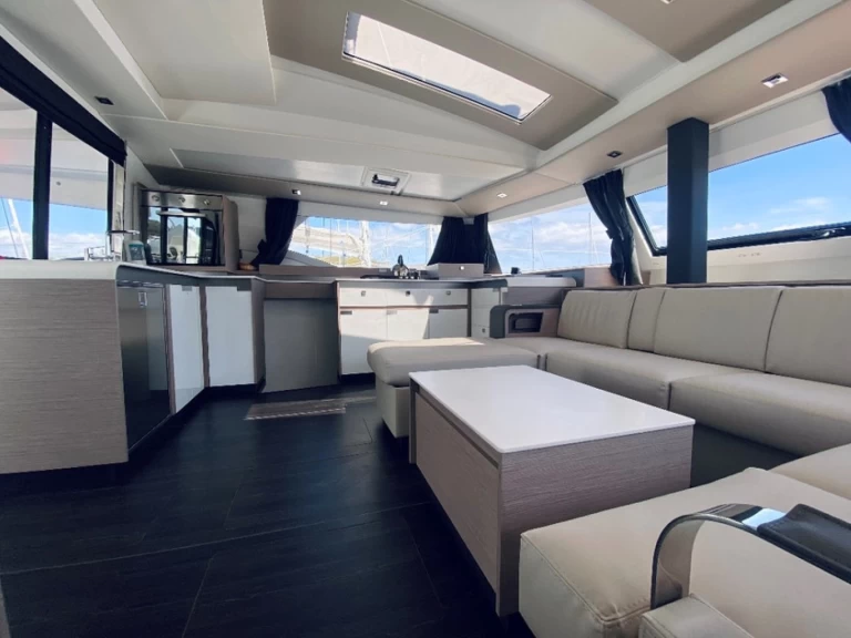 Wynajem Katamaran w Tortola - Fountaine Pajot Elba 45