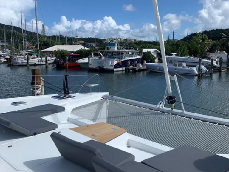 Wynajmij Fountaine Pajot Saba 50 w Tortola
