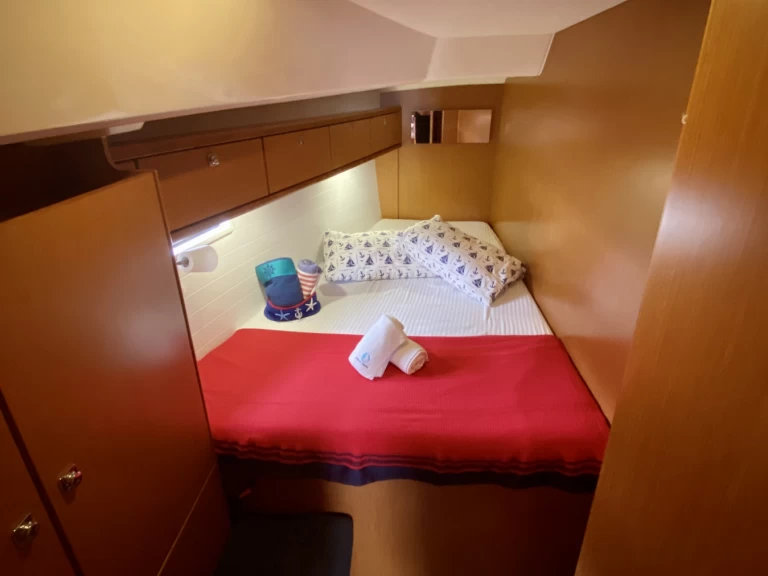 Wynajem łodzi Fethiye tanio Cruiser 46