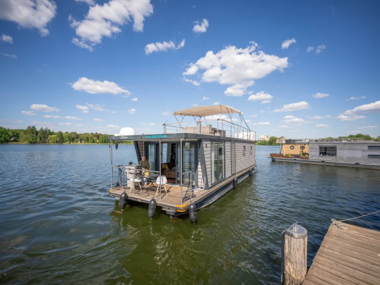 Wynajem łodzi Fürstenberg/Havel tanio Woma D13