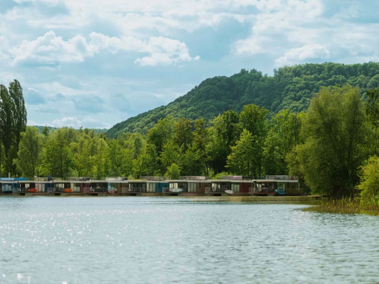 FLOATING 44 między profesjonalistami a osobami prywatnymi w Höxter