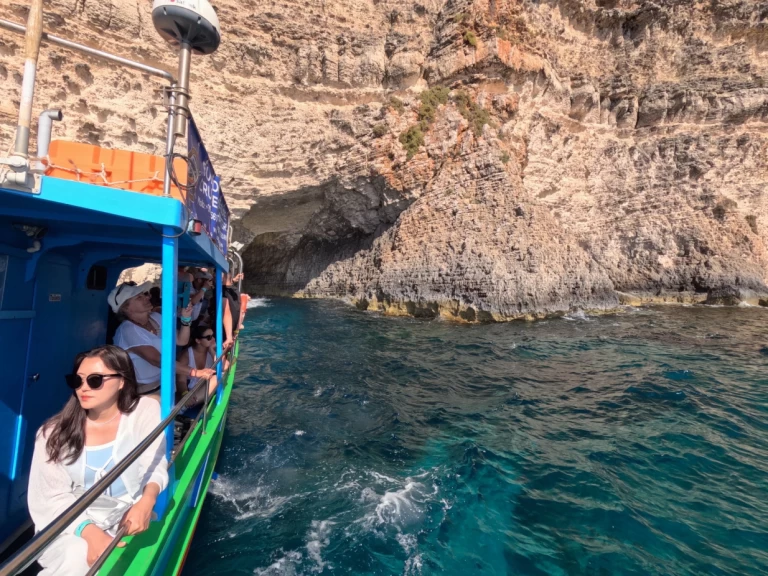 Wynajmij Custom Made Luzzu 38 feet w Mellieħa