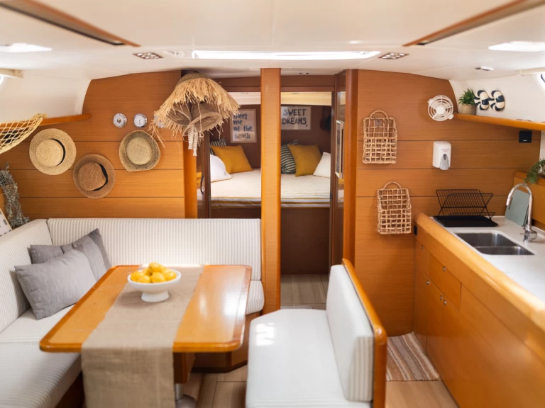 Wynajem łodzi Preveza tanio Sun Odyssey 469