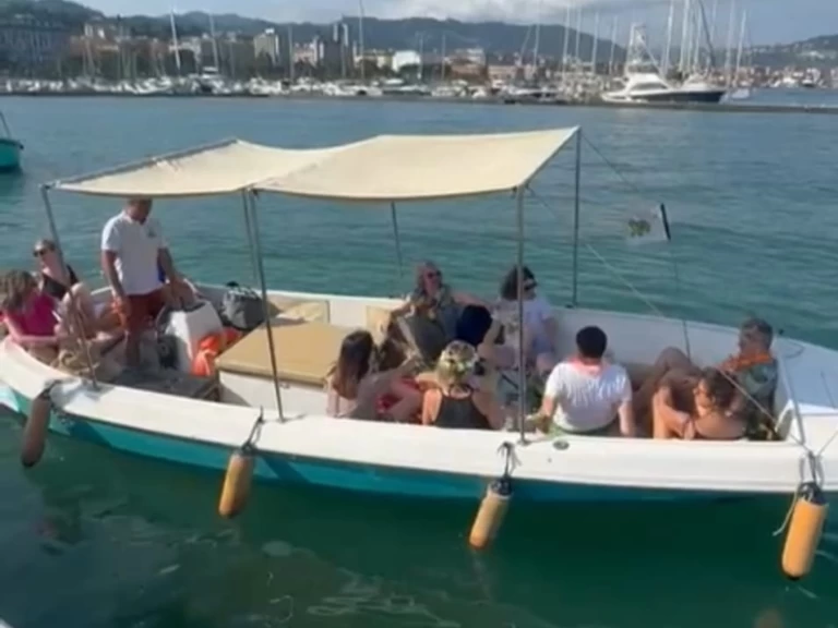 Wynajem Motorówka Gozzo z patentem 