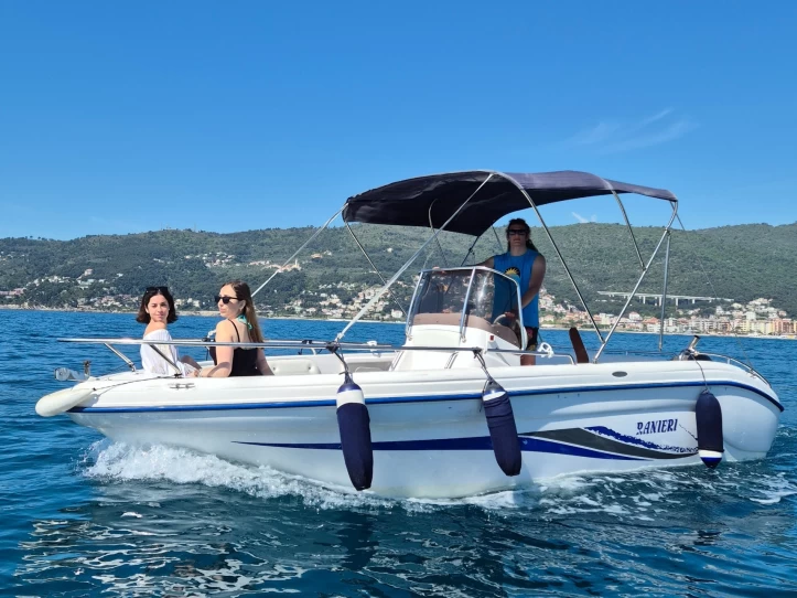 Wynajmij Ranieri Soverato 545 w Marina di Andora
