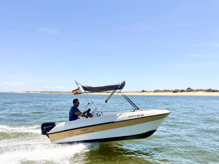 Compass Compass 150 CC między profesjonalistami a osobami prywatnymi w El Portil