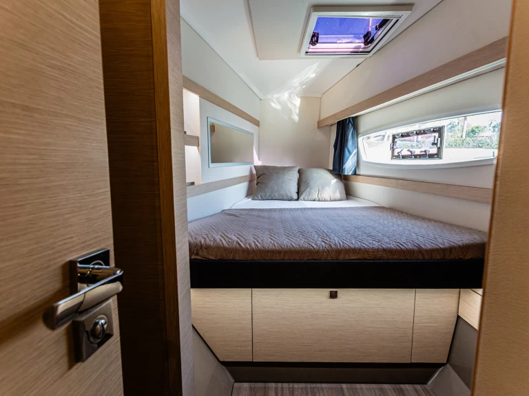 Katamaran do wynajmu w Furnari w najlepszej cenie