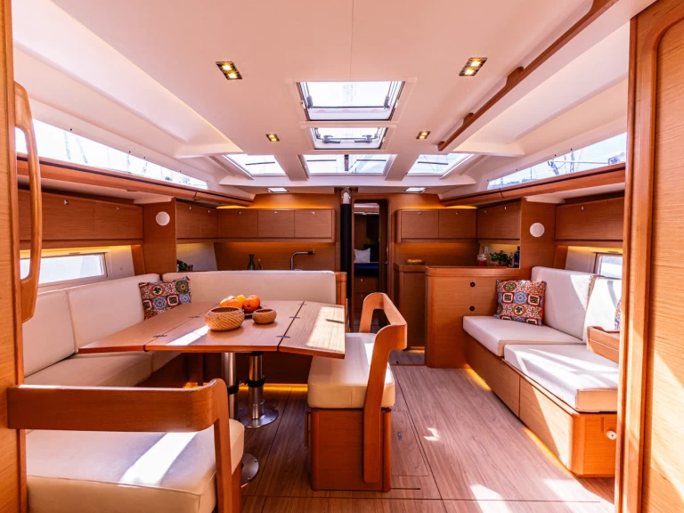 Wynajmij Żaglowiec z lub bez skippera Dufour w Furnari