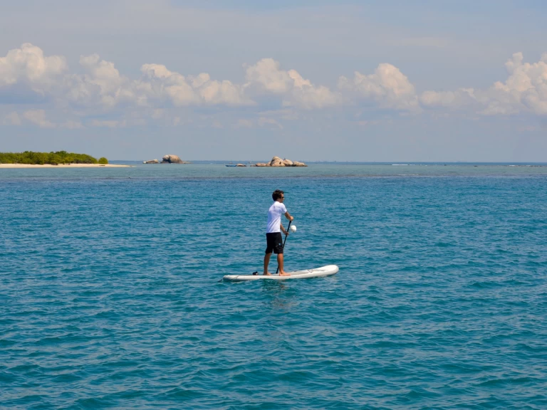 Żaglowiec do wynajmu w Trincomalee w najlepszej cenie