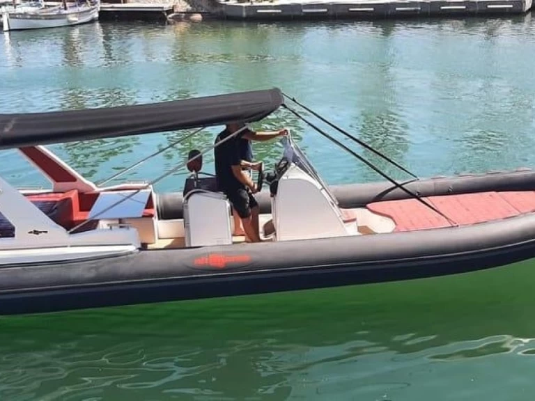 Wynajem łodzi Saint-Raphael tanio Wave 27