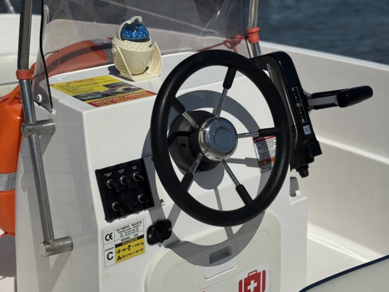 Wynajem łodzi Zakynthos tanio 450