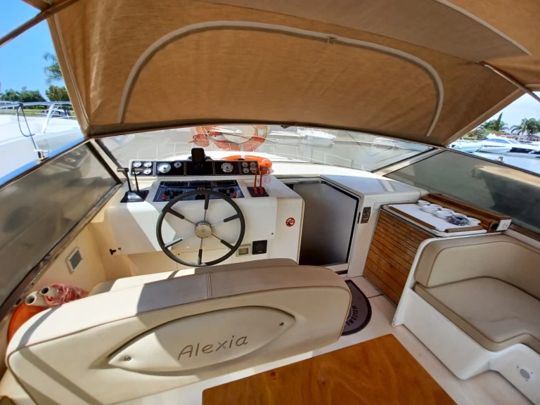 Wynajmij Motorówka z lub bez skippera Partenautica w Terracina