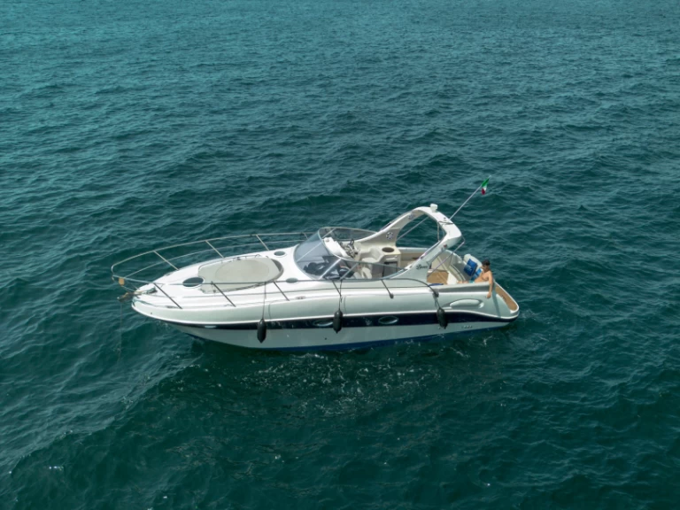 Motorówka do wynajmu w Castellammare di Stabia w najlepszej cenie