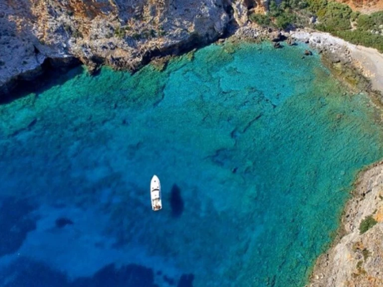 Wynajem łodzi Kissamos tanio Alkyon 6M