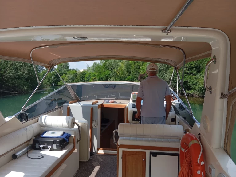 Motorówka do wynajmu w Lido w najlepszej cenie