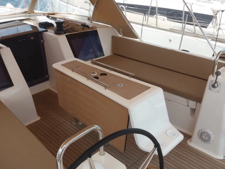Wynajem łodzi Dufour Dufour 460 Grand Large w Lavrio na SamBoat 