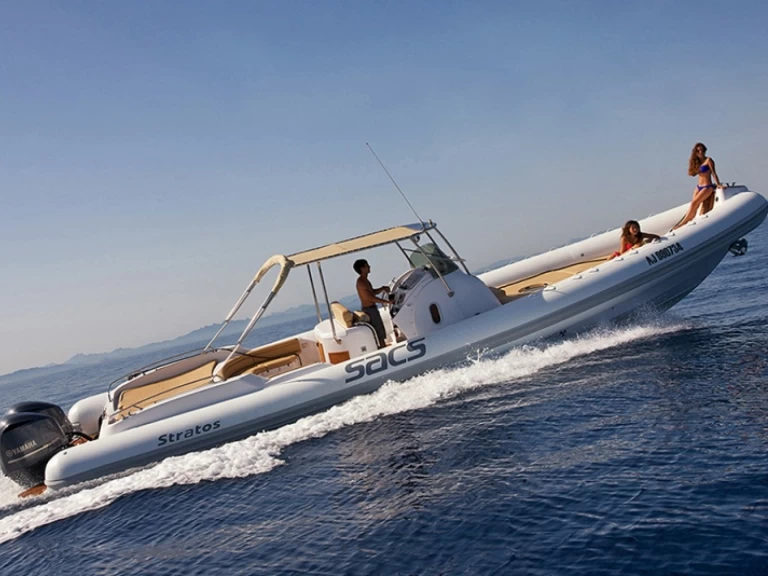 Wynajmij Sacs Stratos 42 w Bonifacio Port