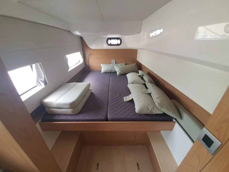 Bali BALI CATSMART 3 CABINES NUMERO 2 między profesjonalistami a osobami prywatnymi w Le Marin