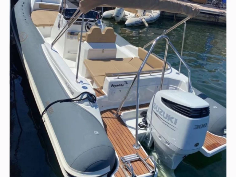 Wynajem łodzi Porto-Vecchio tanio MG820