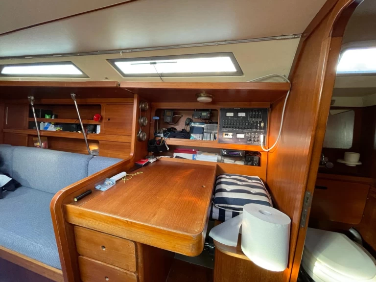 Wynajmij Bénéteau Canot 390 w Cagliari Port