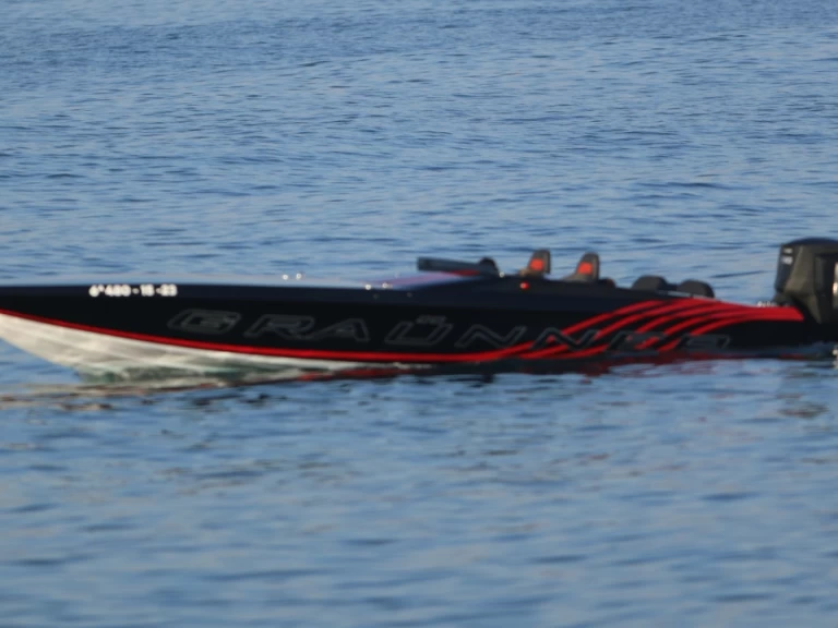 Wynajem Motorówka Graunner z patentem 