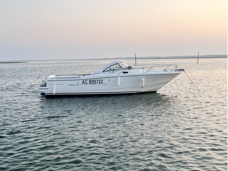 Wynajem łodzi Arcachon tanio Ombrine 700