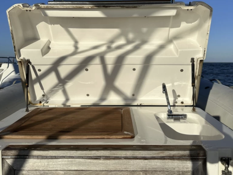 Wynajmij Łódż półsztywna z lub bez skippera Joker Boat w Arcachon