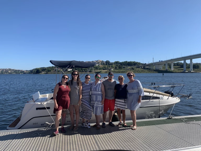 Wynajmij Bayliner Bayliner 2455 Ciera w Porto