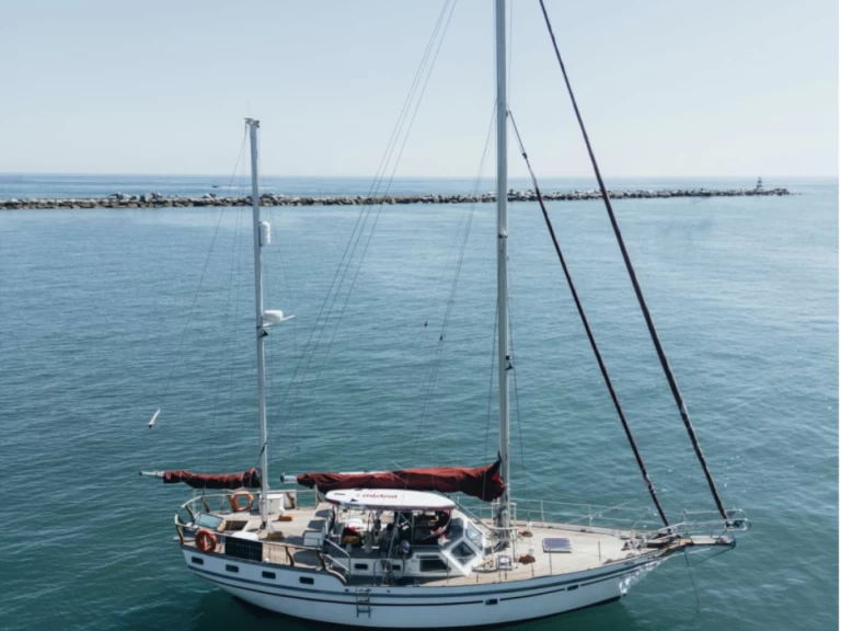 Wynajmij endurance 43 w Portimão