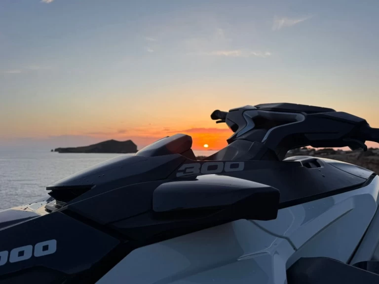 Wynajem łodzi Sea-Doo Gtx limited 300 w Marina Ibiza na SamBoat 