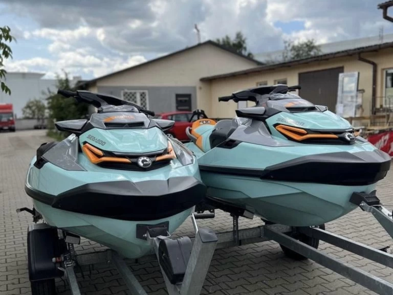 Wynajem Jet ski Sea-Doo z patentem 