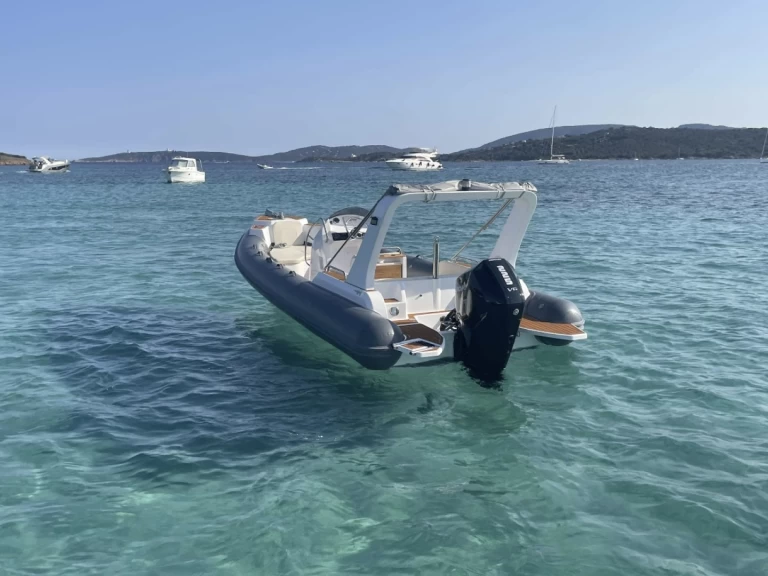 Wynajem łodzi QUINGDAO Moana w Lecci na SamBoat 