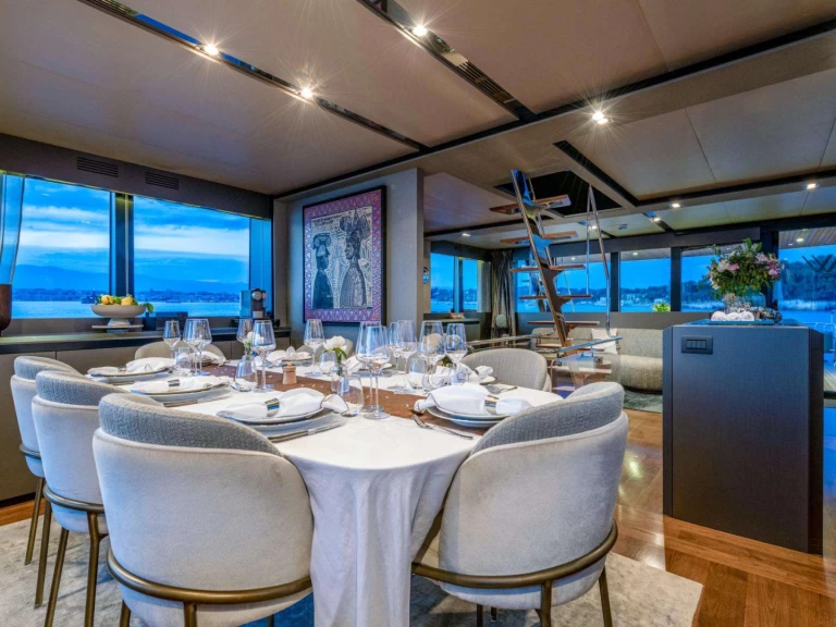 WALLY YACHTS KOKONUT'S WALLY między profesjonalistami a osobami prywatnymi w Antibes