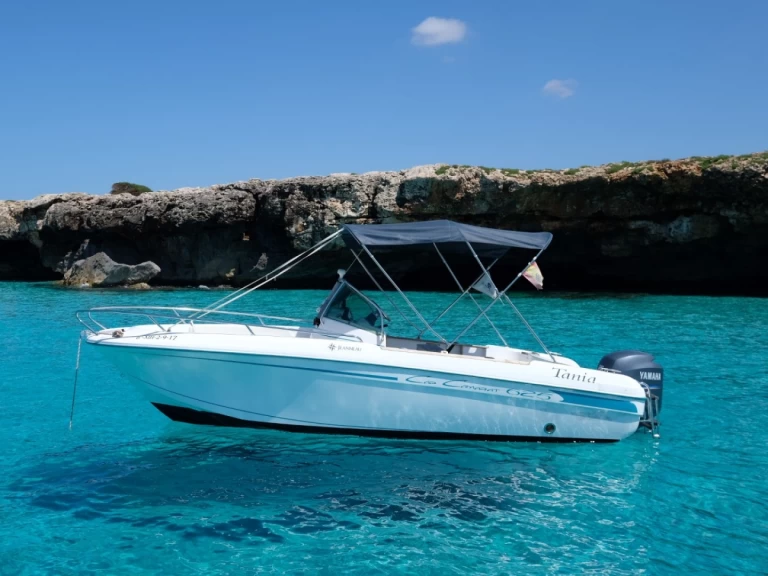 Wynajem Motorówka Jeanneau z patentem 