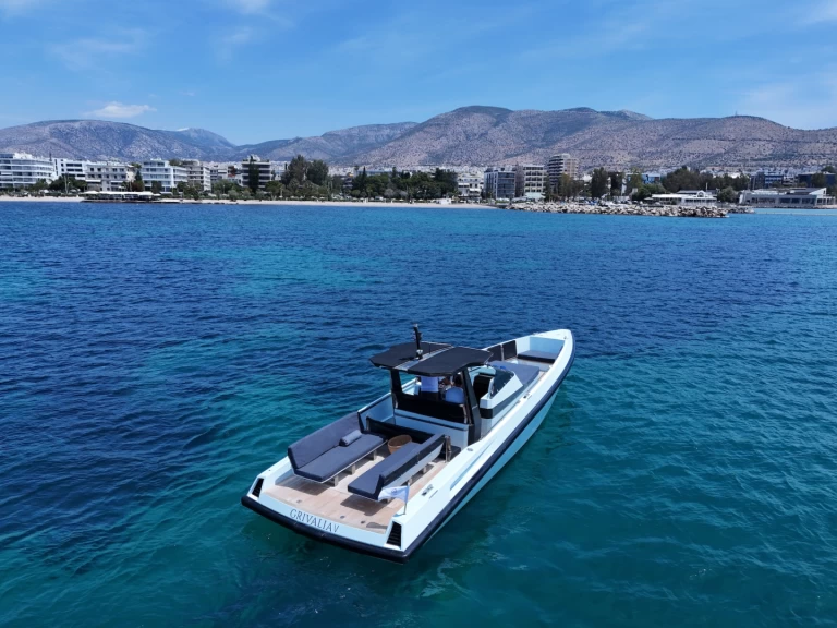 Wynajem łodzi Ateny tanio One 44, Limited Edition