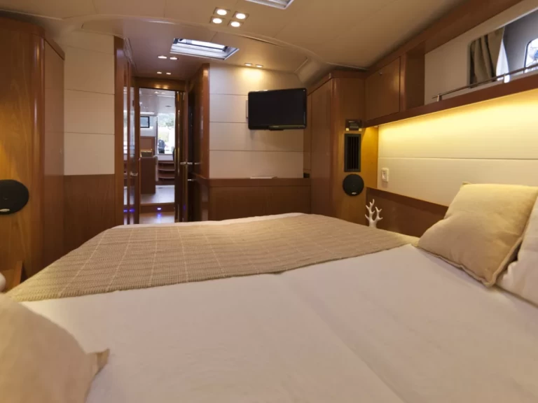 Żaglowiec do wynajmu w Marsylia w najlepszej cenie