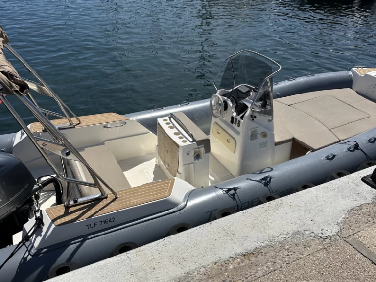 Wynajem łodzi Capelli Capelli 700 Sun w Port de Hyères (St Pierre) na SamBoat 