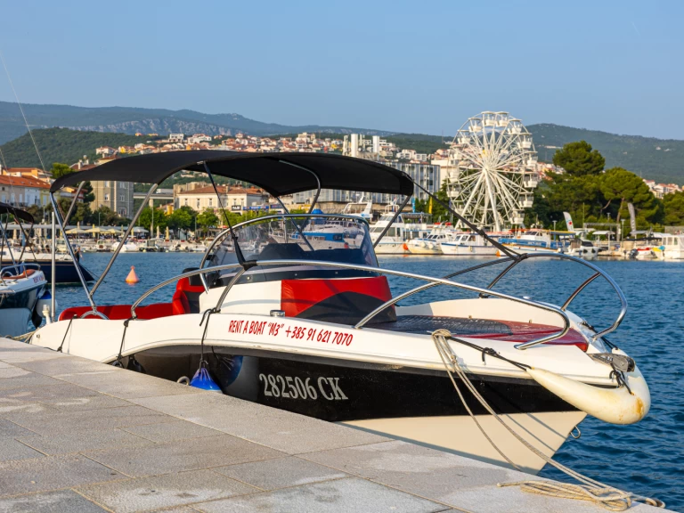 Wynajem Motorówka w Crikvenica - Okiboats Barracuda 595 SD