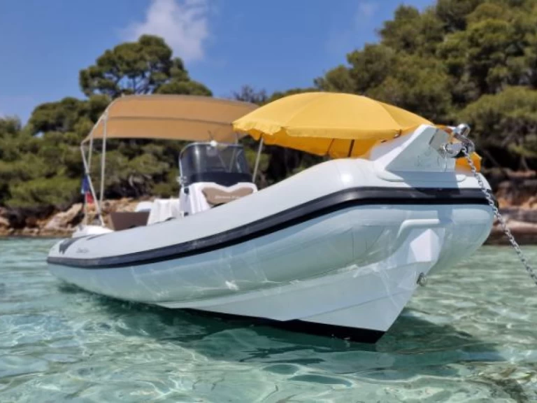 Wynajem łodzi Mandelieu-la-Napoule tanio Cayman 21 Sport