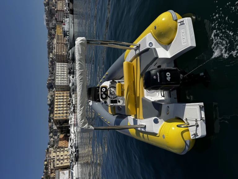 Wynajmij 2bar 620 w Neapol