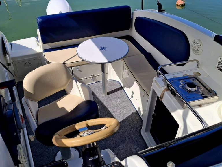 Wynajem łodzi La Spezia tanio Syros 190