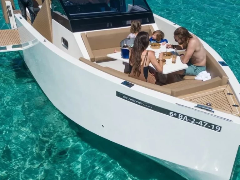 Wynajem w Ibiza Magna- De Antonio D33 Open D33 na SamBoat