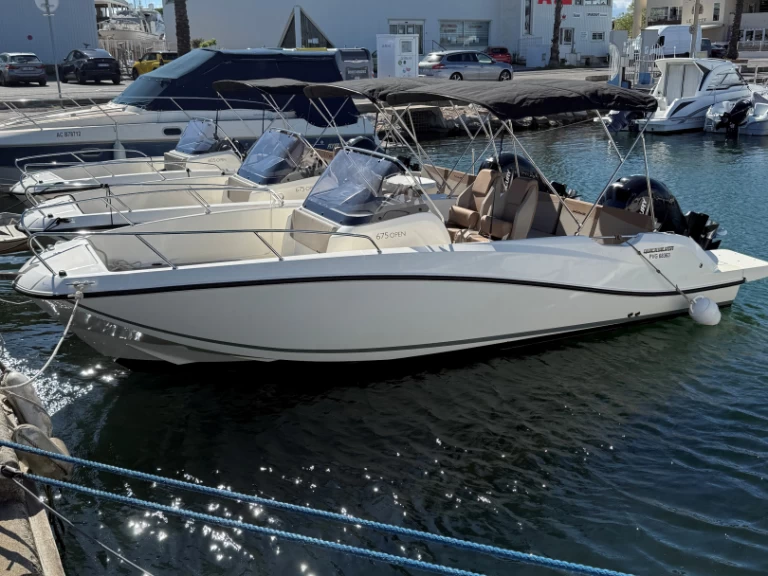 Wynajem Motorówka Quicksilver z patentem 