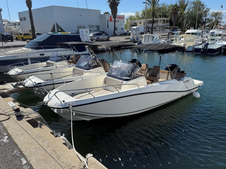 Motorówka do wynajmu w Saint-Cyprien w najlepszej cenie