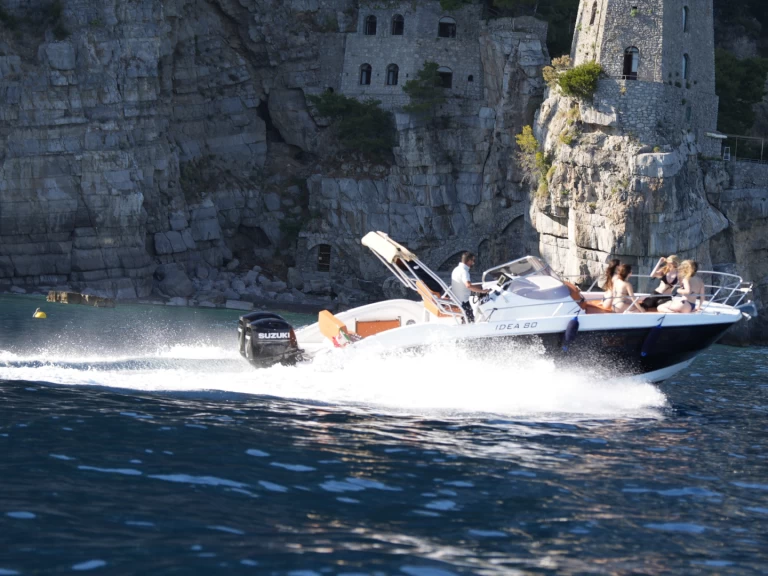 Wynajem Motorówka Idea Marine z patentem 